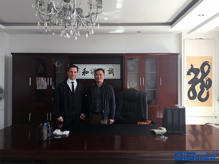 ���������(y��ng)�́��ҹ�˾ǢՄ