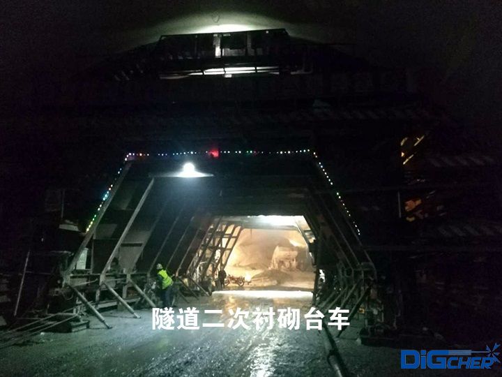 ���������r���_(t��i)܇