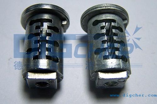 �C(j��)е���ȥë��ǰ�󌦱�